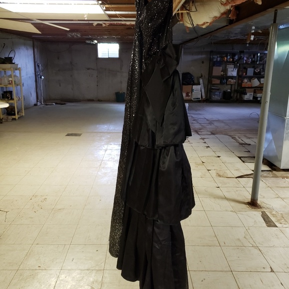 Formal - Picture 3 of 3